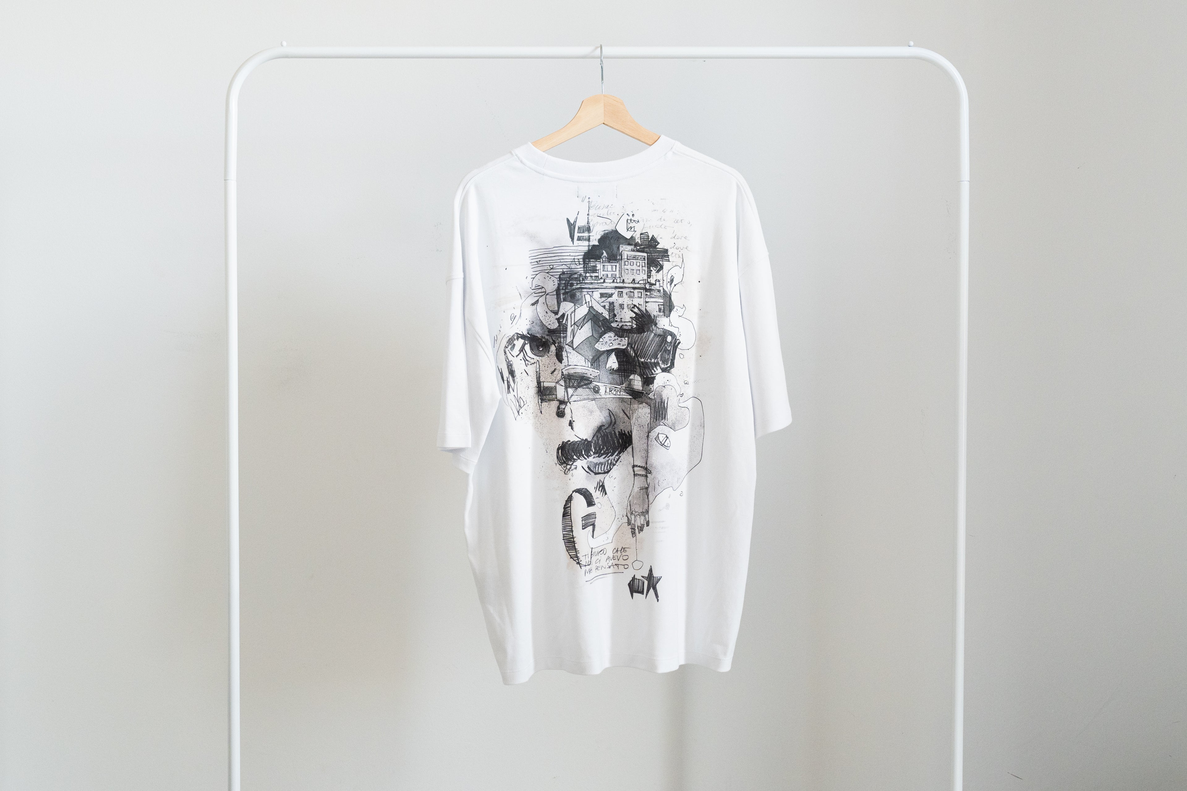Glimpse Oversized T-Shirt White